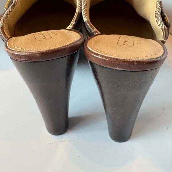 Vintage Coach Ivy  Mule Platforms  in Tan and Brown, 4 inch heel - Picture 4 of 16